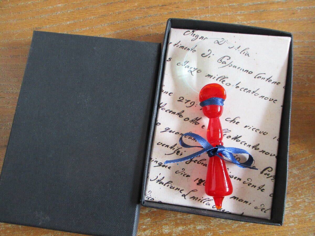 【美品・送料込】ルーペ ベネチアンガラス 拡大鏡 ハンドルーペ 赤色 レッド 色付きガラス リーディンググラス 虫眼鏡 軽量 伝統工芸品 拍卖