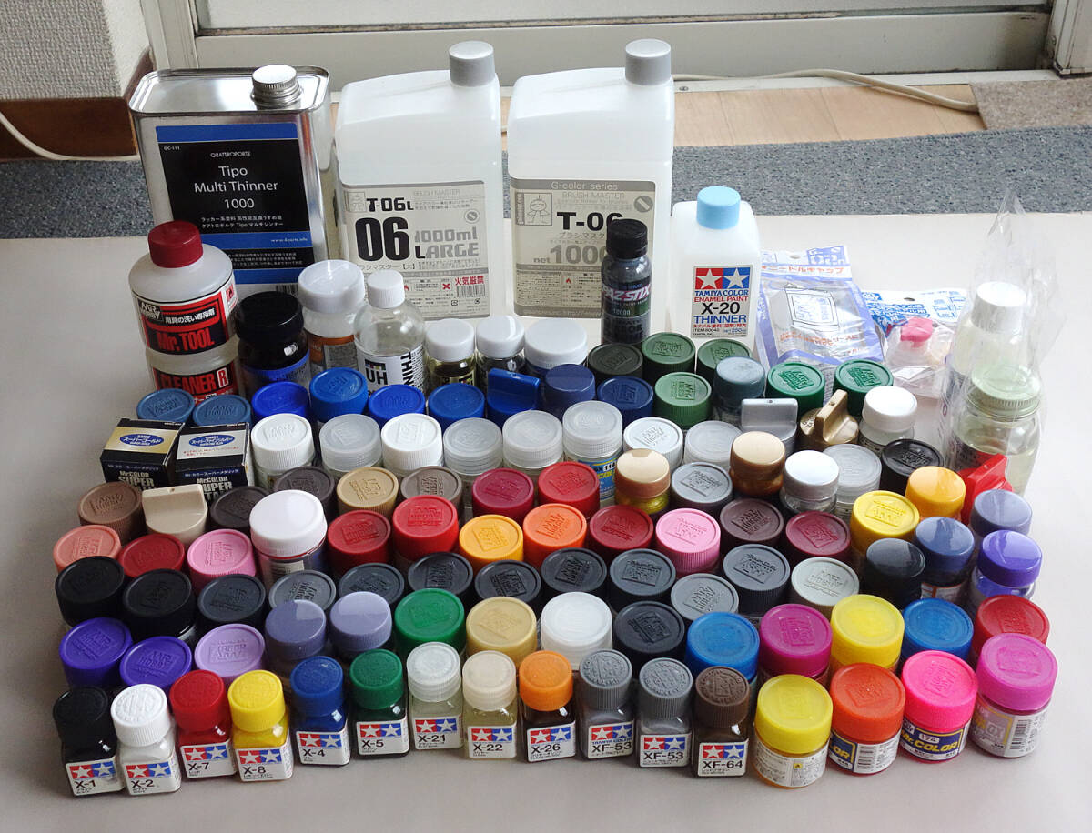プラモデル用塗料類まとめ売り【模型趣味撤退につき、手持ちの使用中/予備の塗料類を一括処分。】拍卖