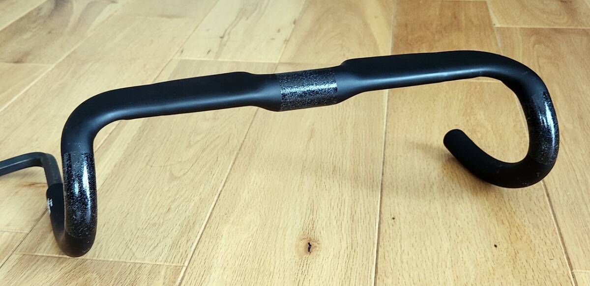 ショートリーチ エアロ カーボンハンドルバー C-C380mm拍卖