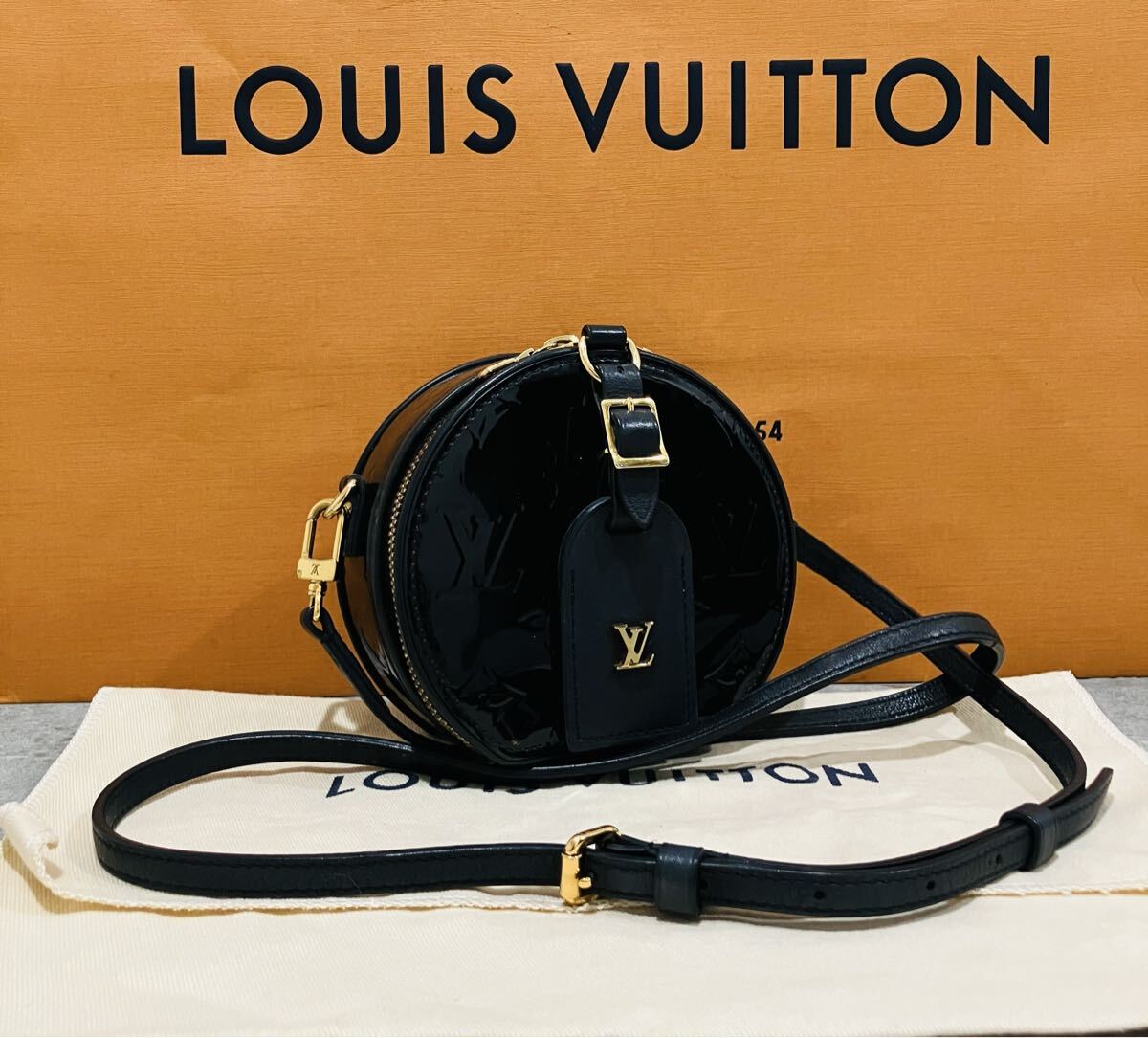LOUIS VUITTON 極上美品 ミニボワットシャポー レザー ショルダー バッグ 黒 ルイ・ヴィトン ブラック 斜め掛け バック モノグラムノワール拍卖
