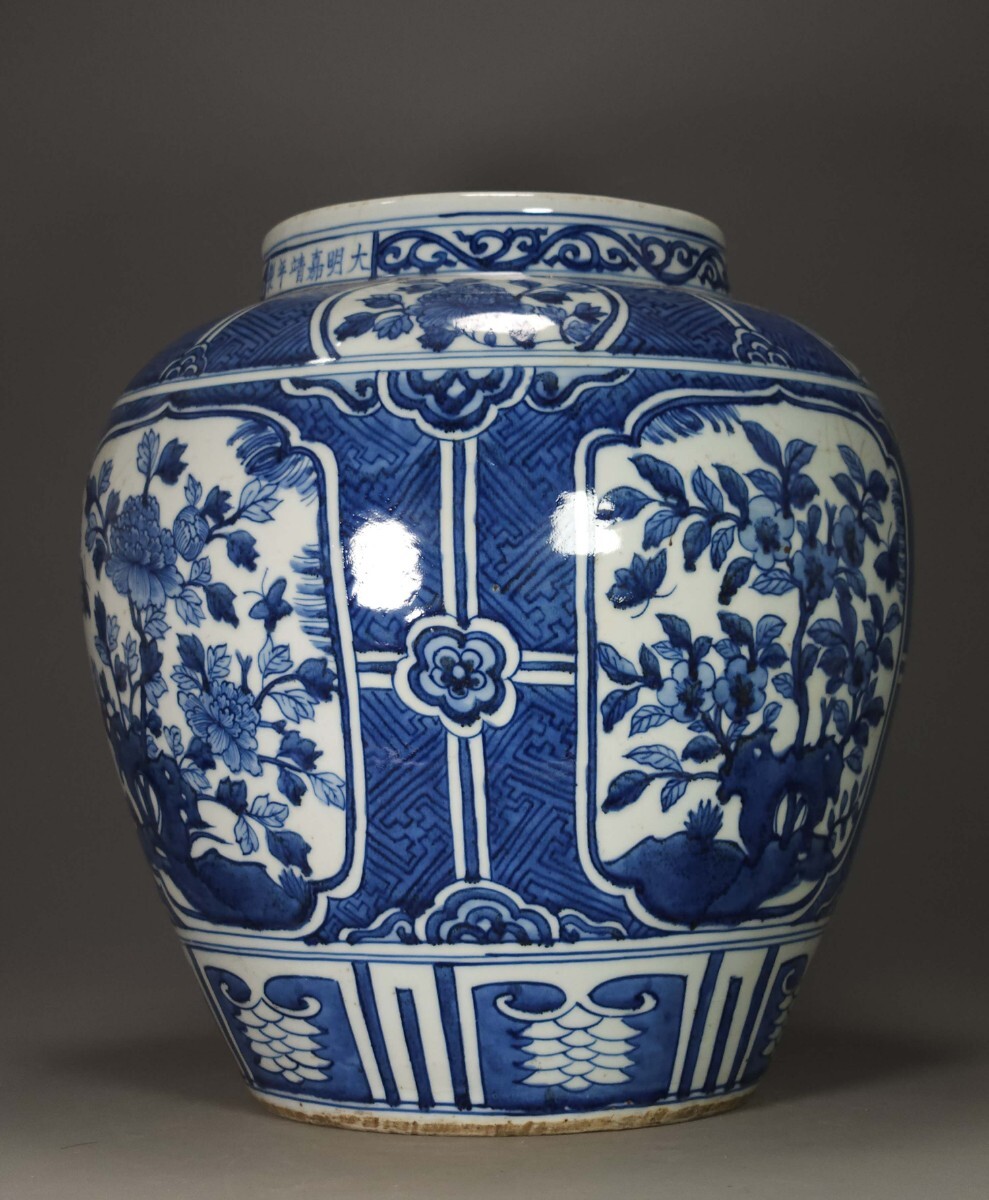 中国古美術 明時代 青花 壺 陶磁器 骨董 古玩 時代物 中国美術 古美術 骨董品 唐物 当時物 高さ34cm w12拍卖