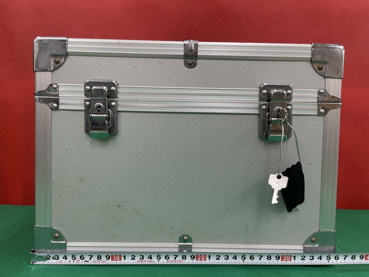 (D16)HAKUBA ?ジェラルミン カメラケース コンテナ ハードケース カメラ トランクケース カメラアクセサリー 機材ケース 鍵付き拍卖