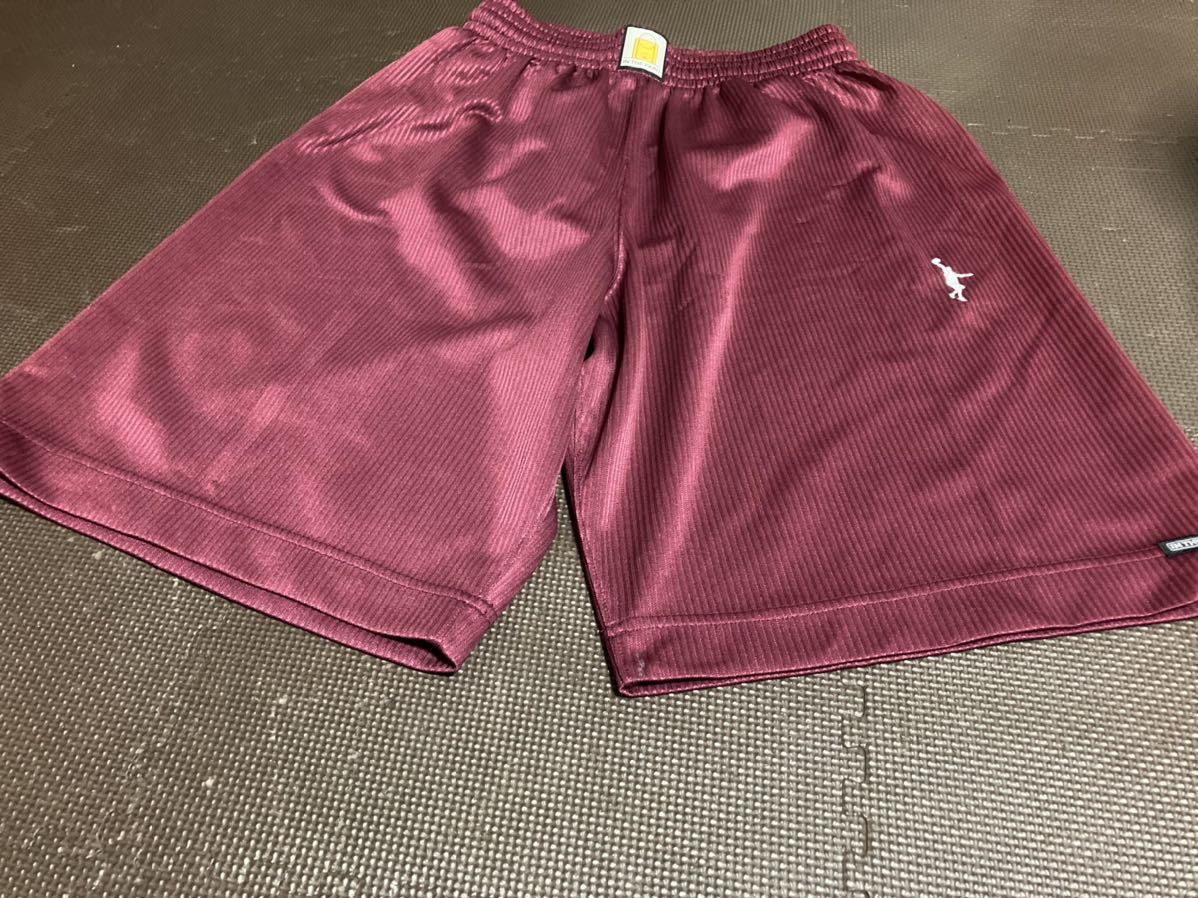INTHE PAINTウエストロゴ入り、あづき色、ロゴ白(刺繍)ストレッチハーフパンツ サイズM拍卖