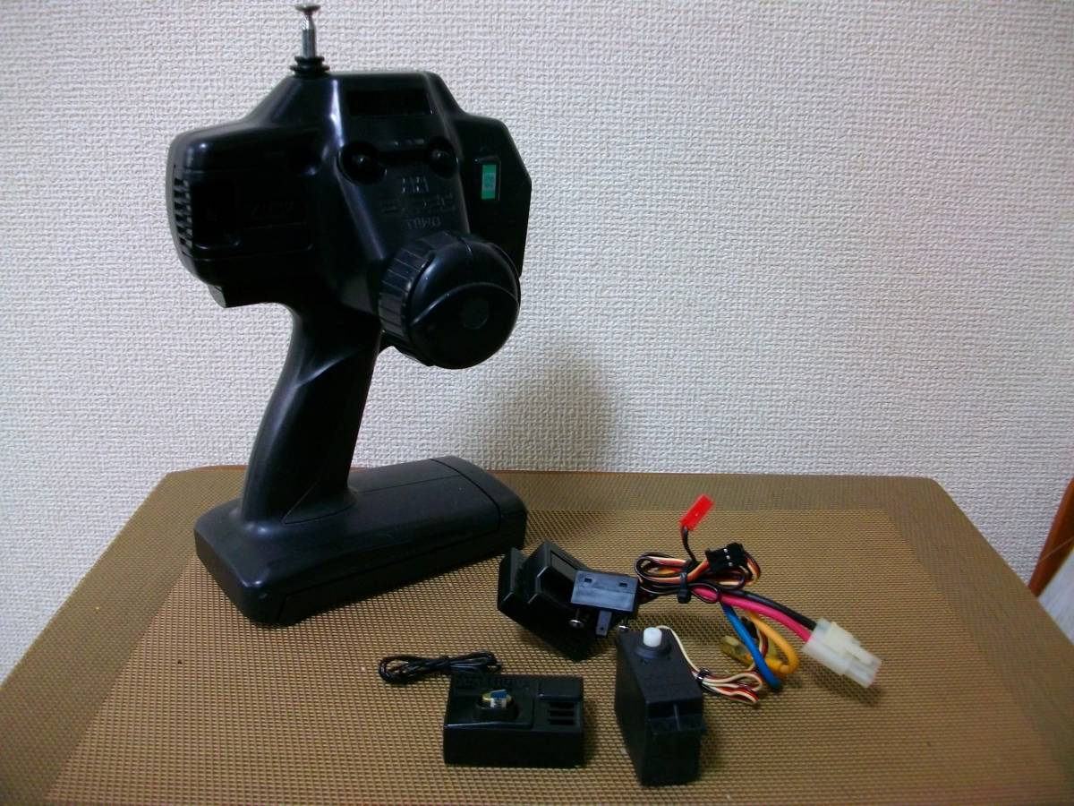 ☆【激安目玉商品】田宮 EXPEC プロポ アンプ(TEU101BK)セット 簡易通電動作確認済 一応ジャンク扱 中古品!拍卖