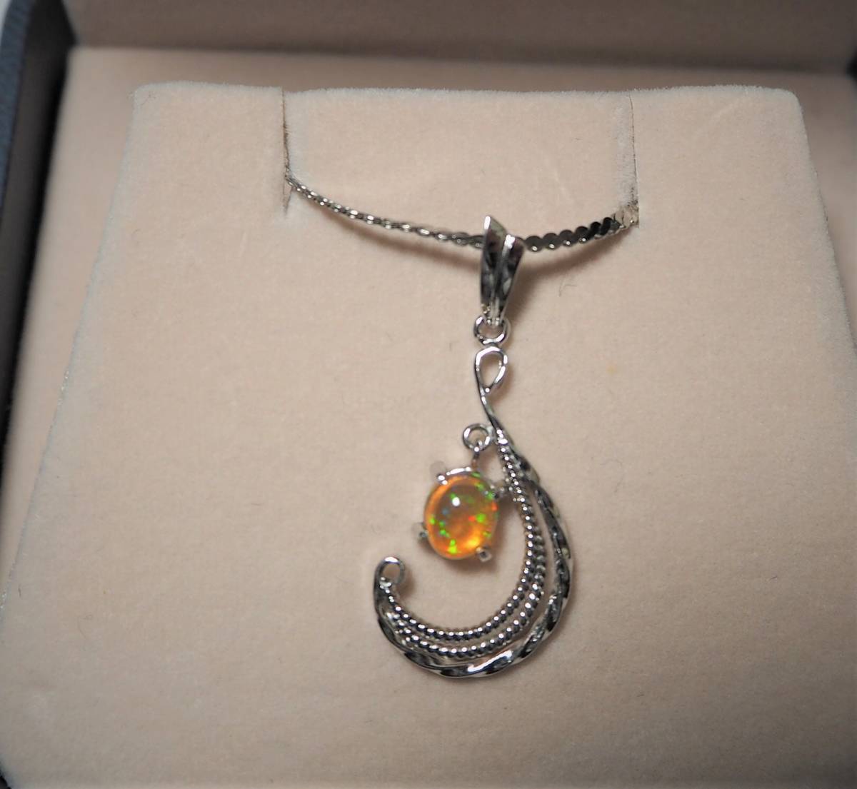 *未使用 昭和レトロ K14Wgメキシコオパール ペンダントトップ拍卖