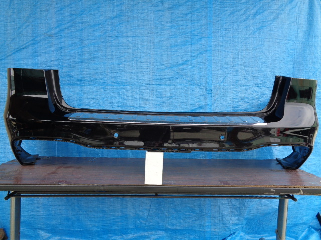 AO353 ベンツ W166 AMG リアバンパー 黒 A1668850938拍卖