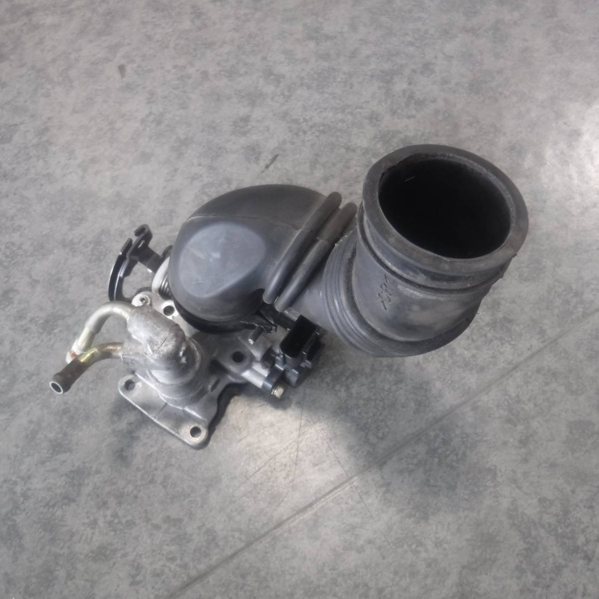 CV21S ワゴンR純正スロットルボディーCT21S 部品取り車あります F6A スロポジセンサー ポジションセンサー スロットルボデー拍卖