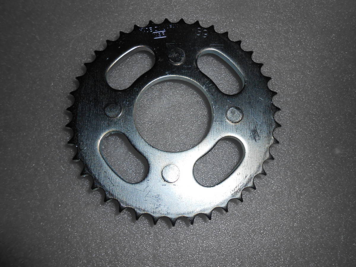 ##ホンダ・CL175/125 新品リアスプロケット 39T 日本製(検索)CB175/125/CL125拍卖