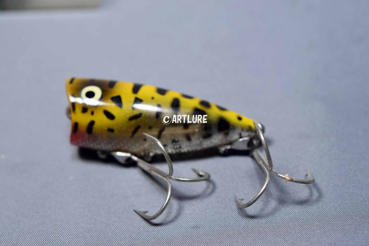 未使用 CHUGGER JR SPOOK ,HEDDON, 8677-44 オールドチャガーJR ,へドン、約30年前オールドルアーとして米国から購入 首割 吹き目 拍卖
