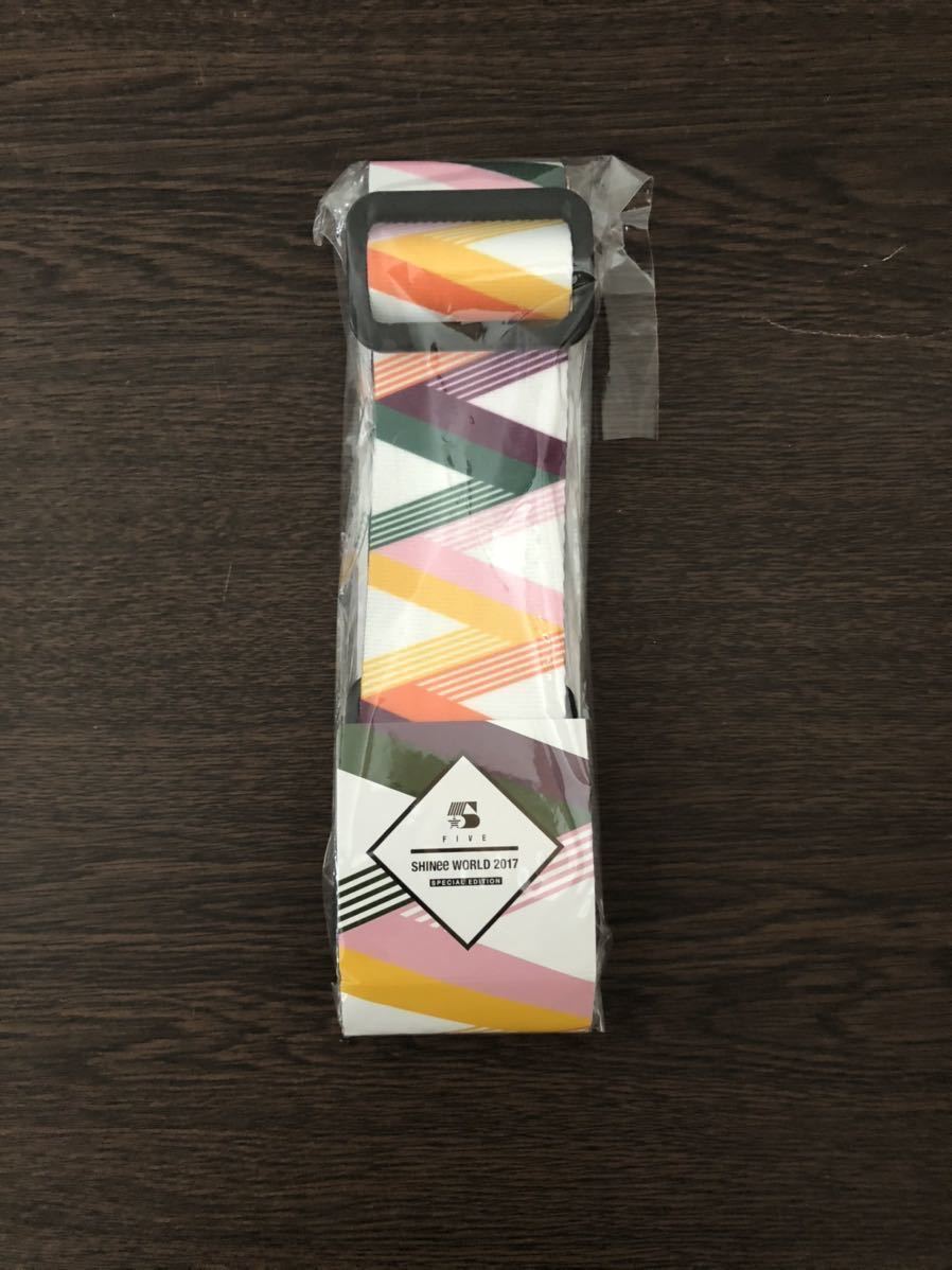 新品 スーツケースベルト SHINee WORLD 2017~FIVE~ Special Edition拍卖
