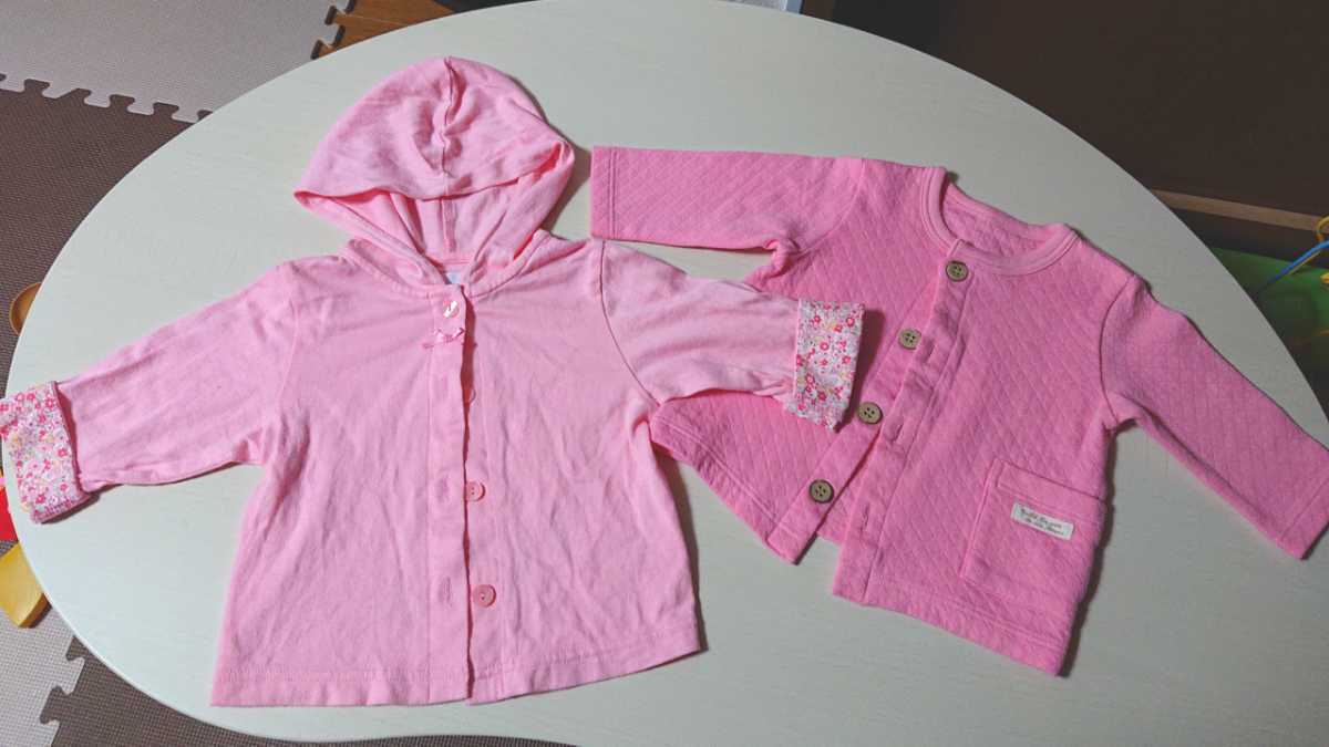 bebe ベベ 秋物 フード付きカーディガン 60-70 薄手パーカー キルト風カーディガン 2枚セット 美品 春カーディガン パーカー拍卖