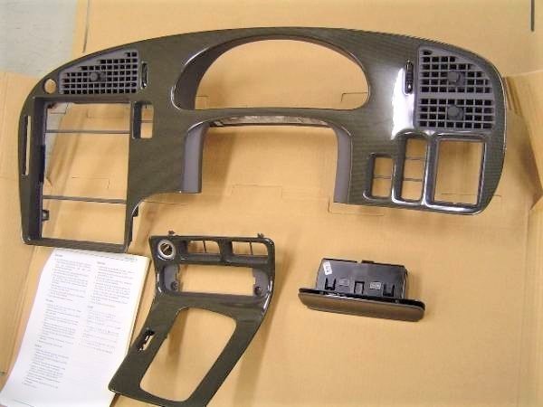 (送料込) サーブ 9-5 カーボン CARBON インパネ ダッシュキット 1998-2006年【サーブ純正・新品】拍卖