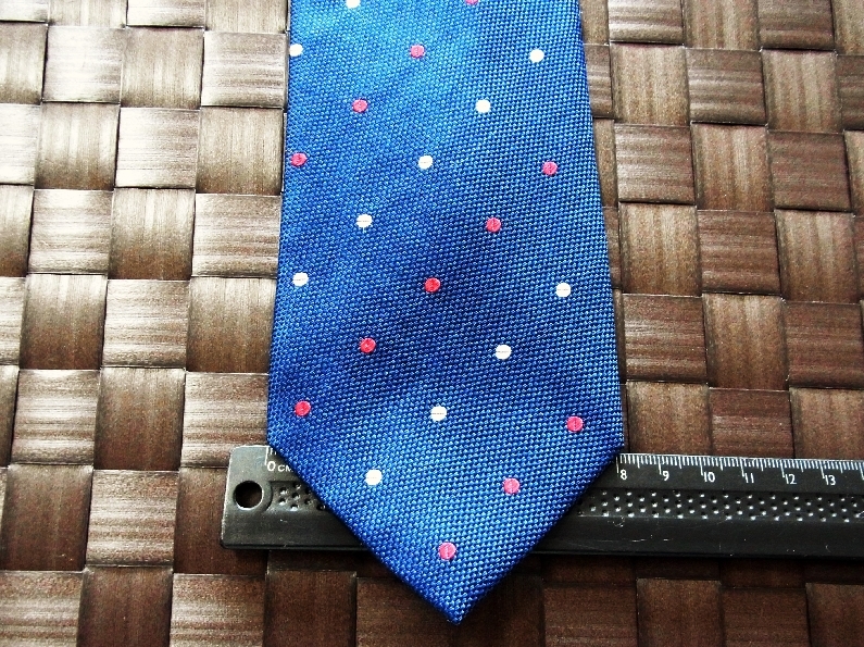 【特選】1693美品【人気の細ナロータイ】シルク100%・P.S.FA ★パーフェクトスーツファクトリー】PSFA/ネクタイ拍卖