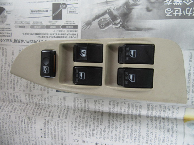 ダイハツ用 パワーウィンドウ スイッチ 純正 L235S L245S エッセ 84820-B2090 51575-000 DAIHATSU ESSE power windows拍卖