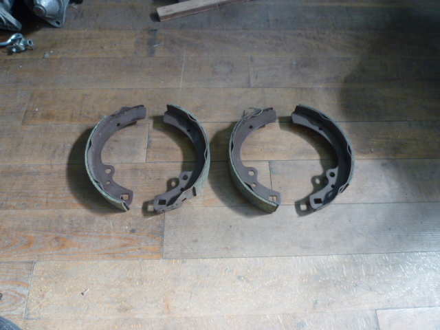 ハコスカ.ケンメリブタケツ130ローレル大森ニスモレース用OPT品リアブレーキシューライニング新ドリフト最高メチャ効ますドリフト当時物510拍卖