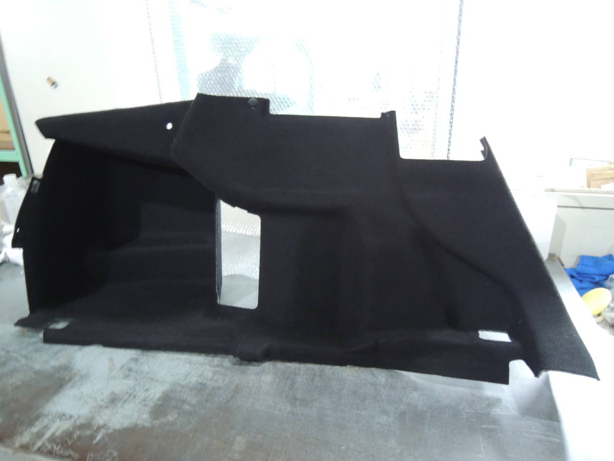 ・メルセデス ベンツ E320 純正 トランク トリム 内装 内張り A2116908353 B-1255拍卖