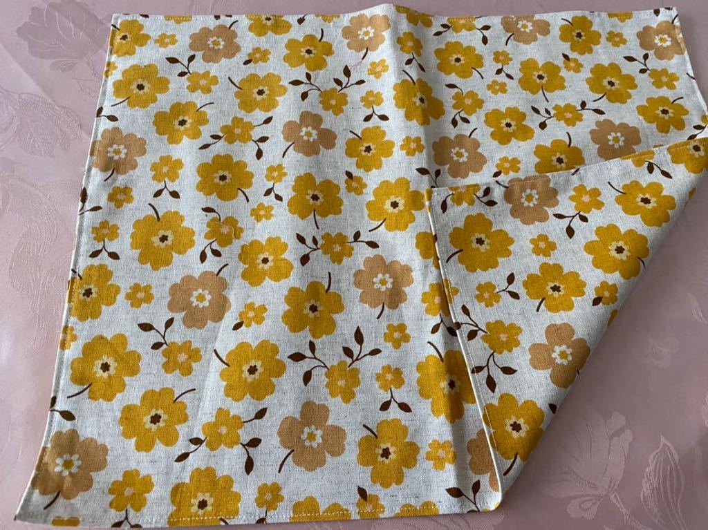 No.459 裏付ランチョンマット ハンドメイド 35x45 カラシ色花柄拍卖