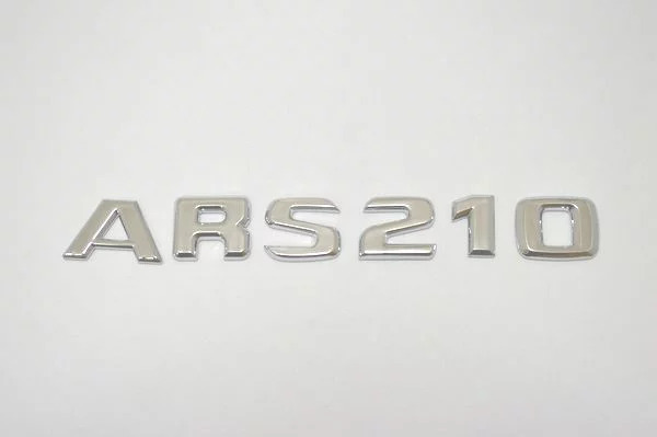 ベンツ風 クラウン型式エンブレムARS210 GRS210 GRS211 GRS214拍卖