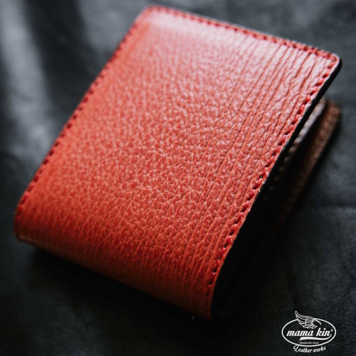 シャークスキン 栃木レザー サメ革 ヌメ革 サドルレザー 牛革 二つ折り財布 レザーウォレット 革財布 本革 折りたたみ 財布 dl110sh46rd拍卖