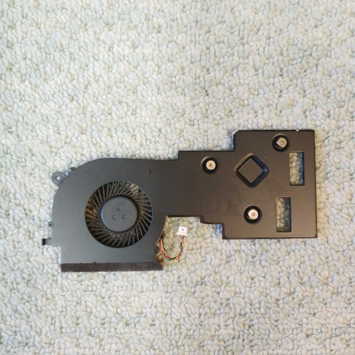 送料198円★ Gateway NE512-F14D 用 CPU冷却ファン★ MF60070V1-C380-S99 DC5V 0.50A ★ヒートシンク 460.0370C.0001 ★動作確認済み FF568拍卖