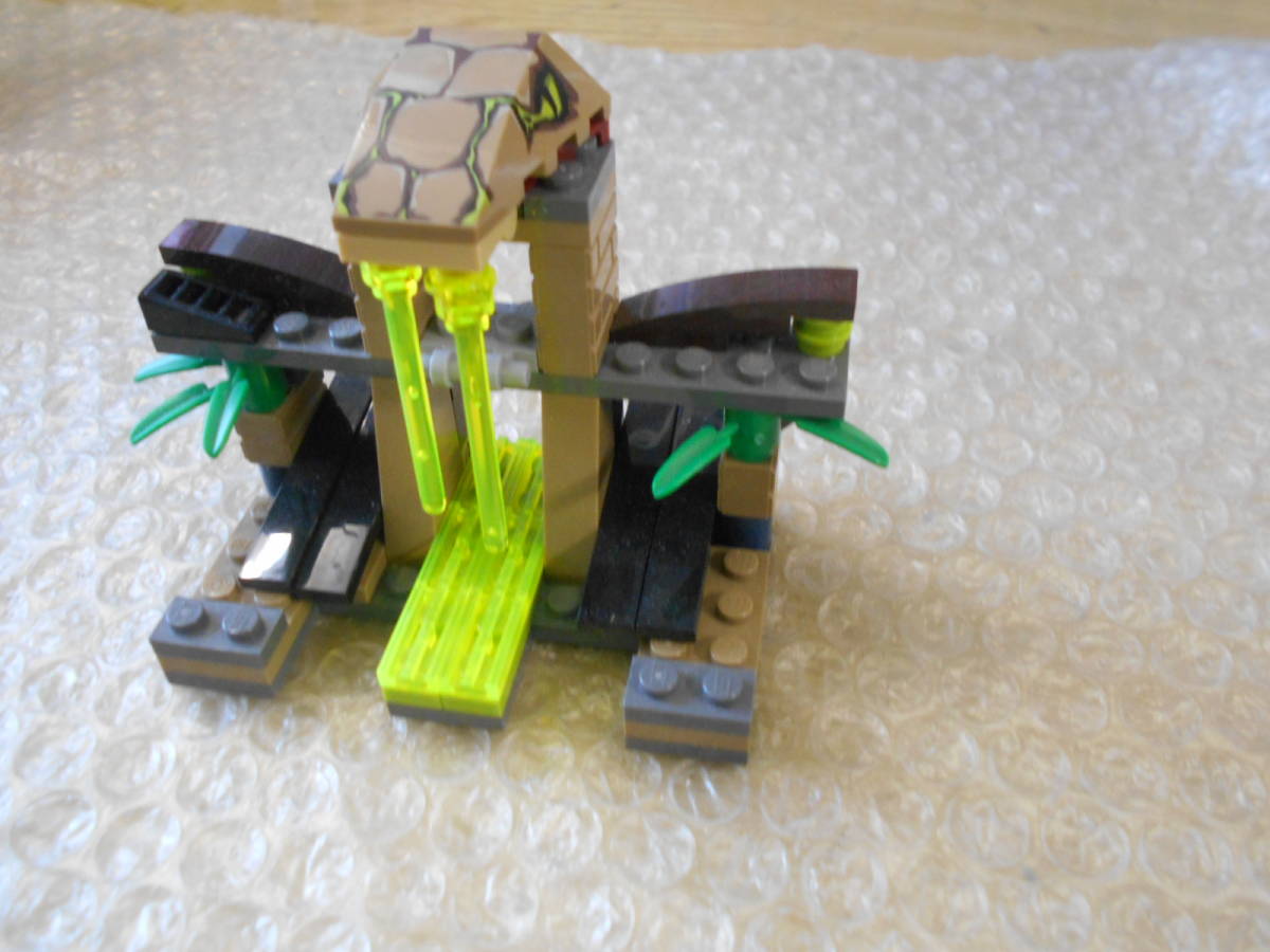 LEGO レゴ ニンジャゴー ベノマリ神社 9440 組立済み 現状品渡し拍卖