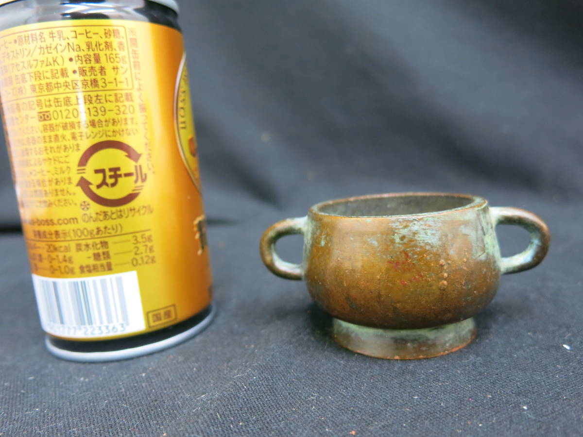 唐物 貴重 置物 中国 カッパー 銅 煎茶道具 香道具 書道 古玩 大明宣徳年製 三足 骨董 銅製 大明 宣徳炉拍卖