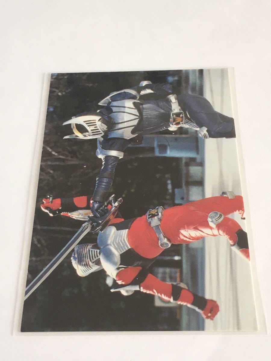 カルビー仮面ライダーR 136 第1記録 仮面ライダー龍騎 vs 仮面ライダーナイト拍卖