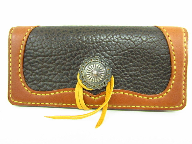 Lucky Village レザー コンチョ 2つ折り長財布(小銭入れあり)♪AC19715拍卖