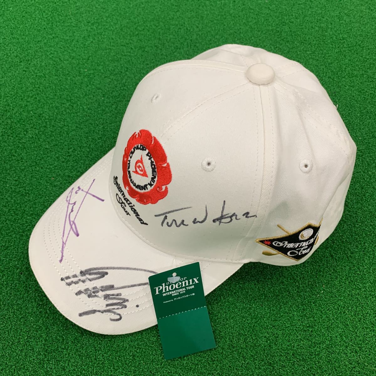 石川 遼、トム・ワトソン、ルーク・ドナルド選手のサイン入り ダンロップフェニックストーナメントの記念キャップ ホワイト拍卖