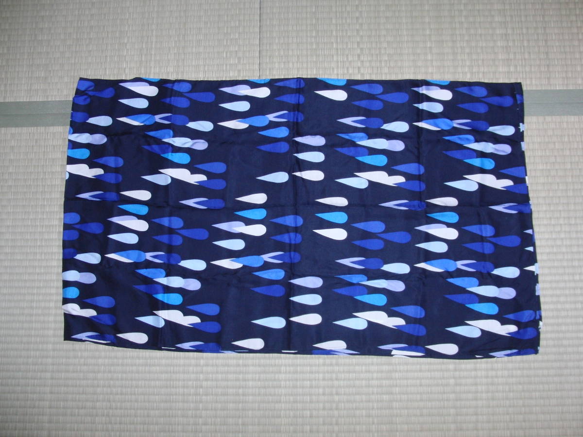 クリックポスト送込♪北欧ファッション♪マリメッコ♪marimekko 終了色 ブルー系 PISAROI シルク スカーフ アクセント拍卖