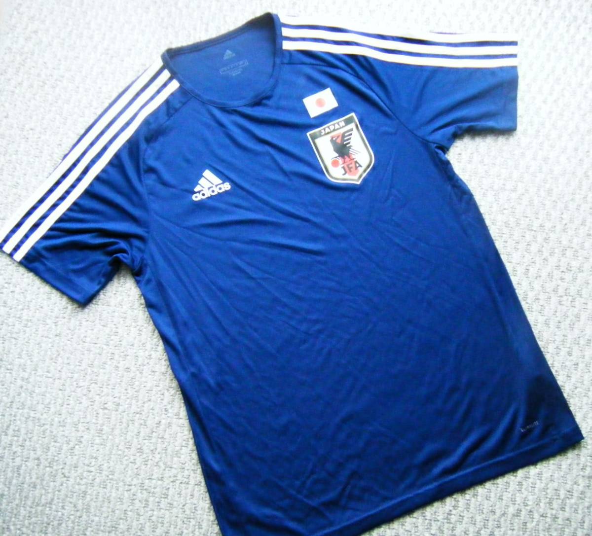 ☆adidas CLIMALITEアディダス 半袖シャツ ネイビー系 Mサイズ拍卖