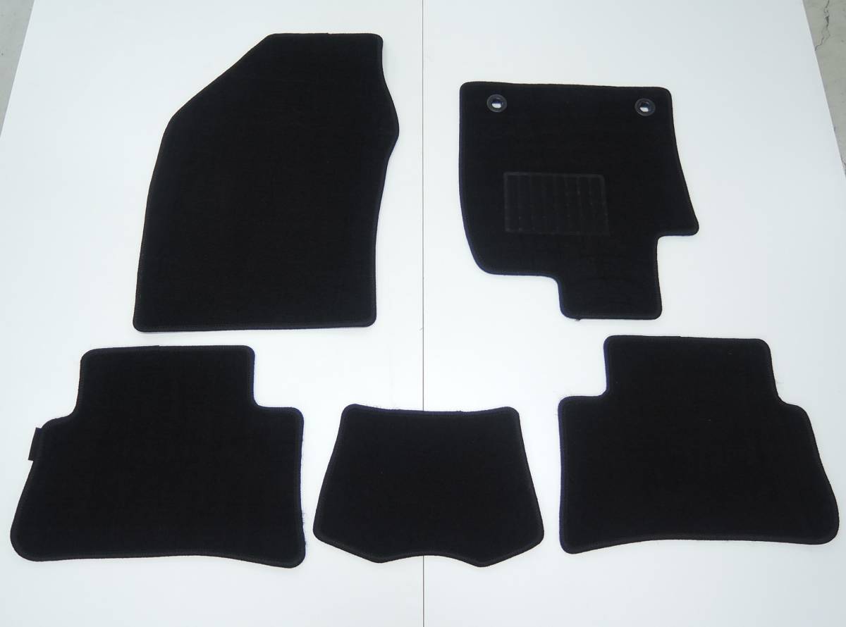 ◇送料無料◇トヨタ C-HR フロアマット 5点セット ブラック 無地黒 カー用品 CHR #K拍卖
