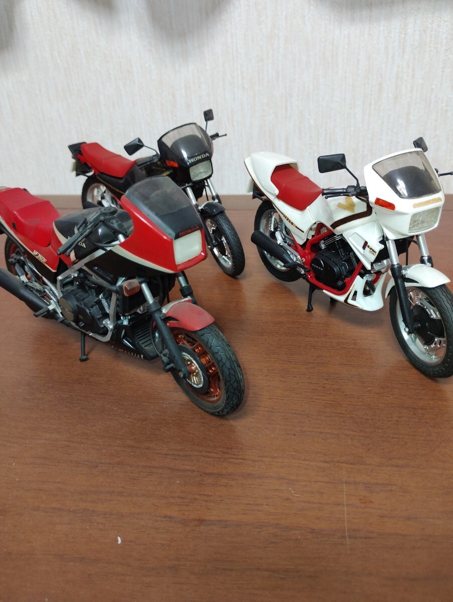 【ジャンク】Honda VF750F VT250F バイク模型 3台セット 1/12 完成品拍卖