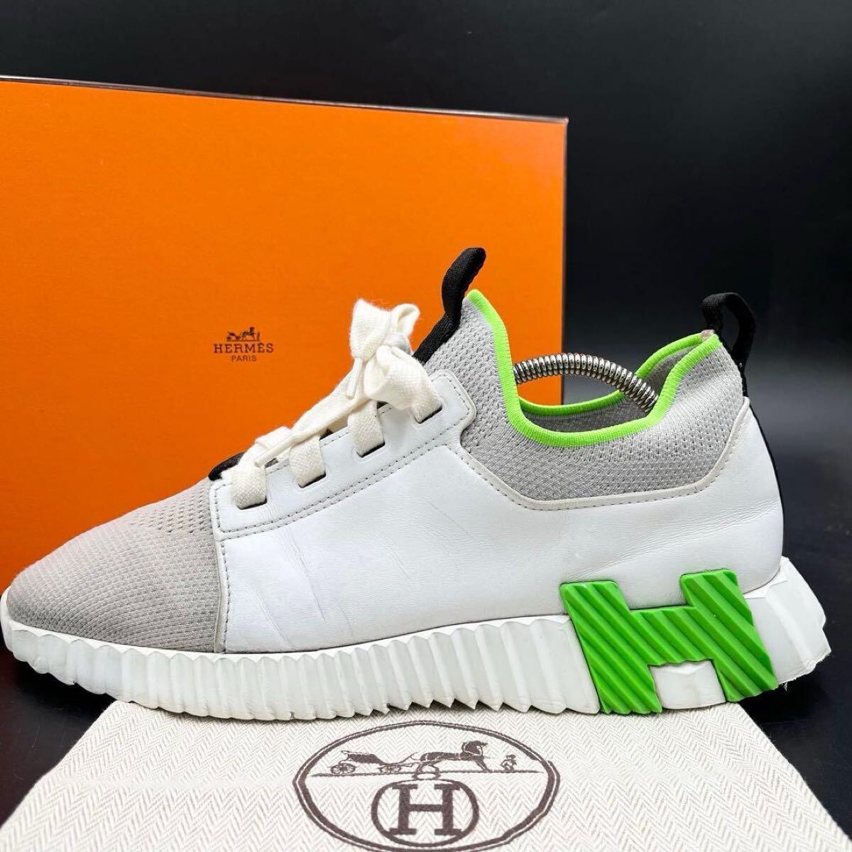1円 【美品】 HERMES エルメス デパール Hロゴ レザー ファブリック ネオングリーン メンズ スニーカー 靴 シューズ ホワイト 25cm相当拍卖