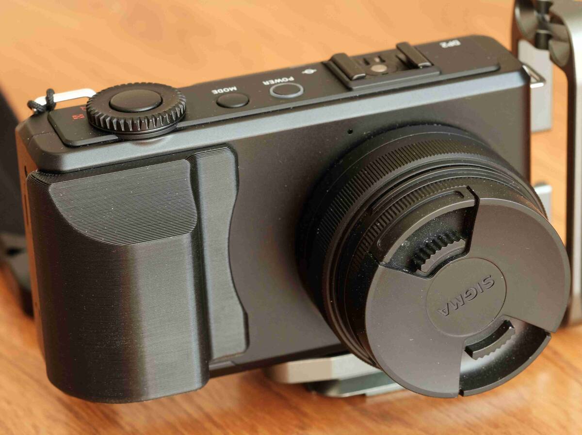 SIGMA DP1,DP2,DP3 Merrill シリーズ用簡易後付けグリップ (ミニグリップつき)拍卖