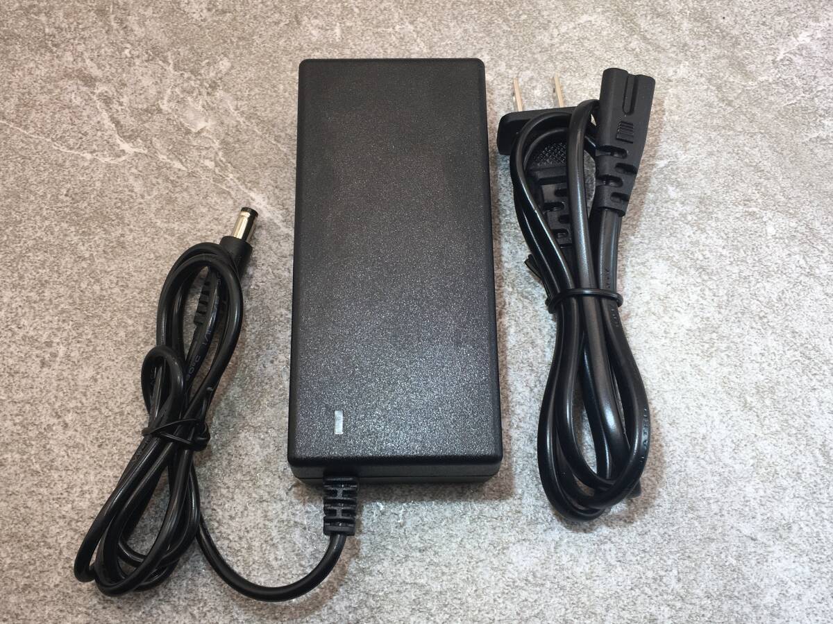 匿名 送料無料●新品● 電動キックボード 電動自転車用充電器 36V仕様●モペット キックボード拍卖