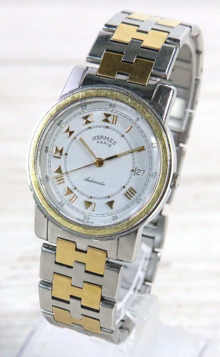 【ト足】HERMES エルメス 腕時計 536802 メンズ ケース付き 自動巻き AUTOMATIC シルバー系×ゴールド系 3針 デイト CF135CMM87拍卖
