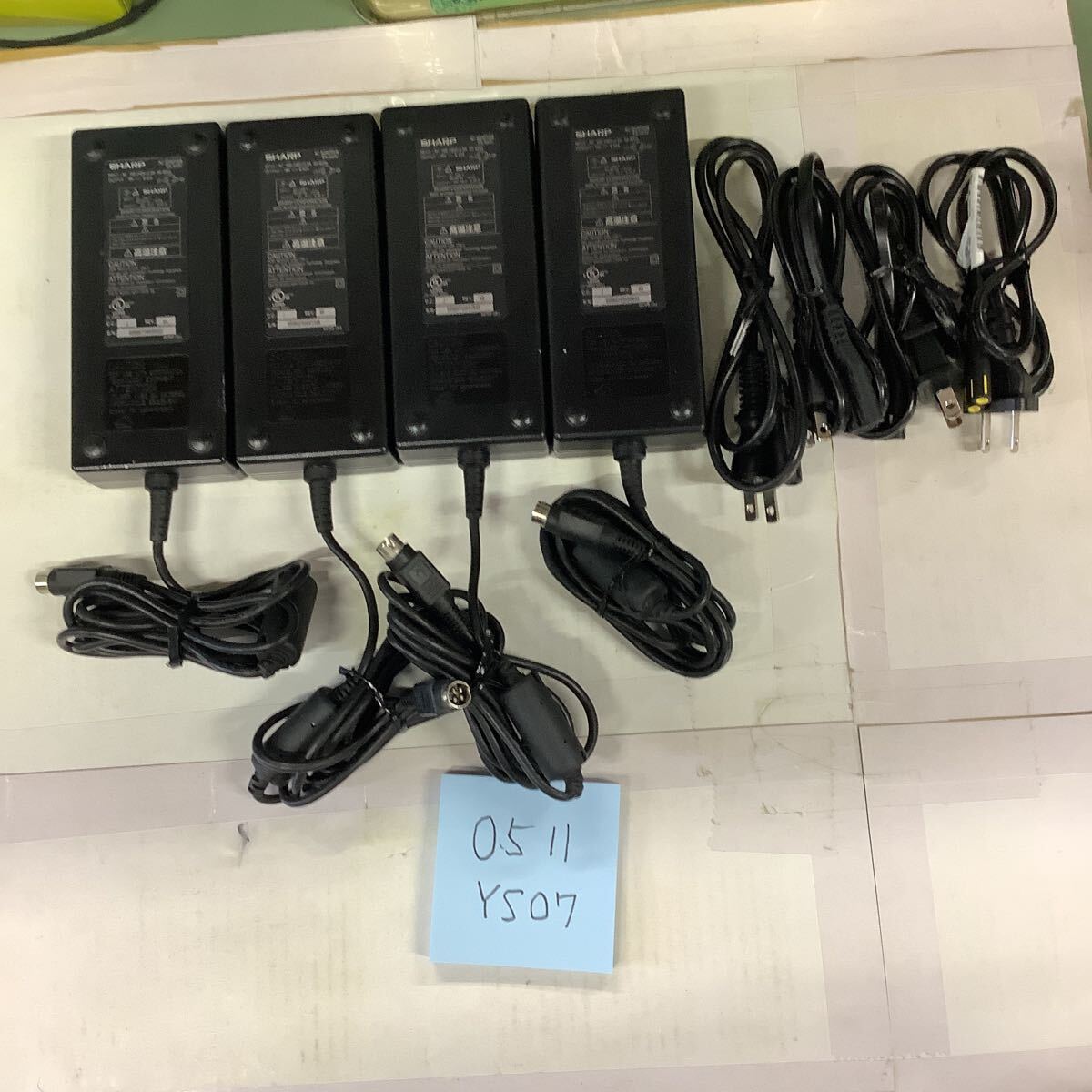 (0511YS07)送料無料80/中古/SHARP シャープ/EA-AX1V(ADP-120ZB AB)/19V/6.32A/純正 ACアダプタ 4個セット拍卖