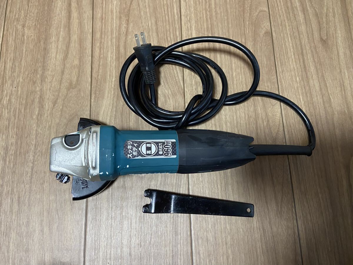 ■中古 Makitaマキタ 100mmディスクグラインダー GA4031 拍卖