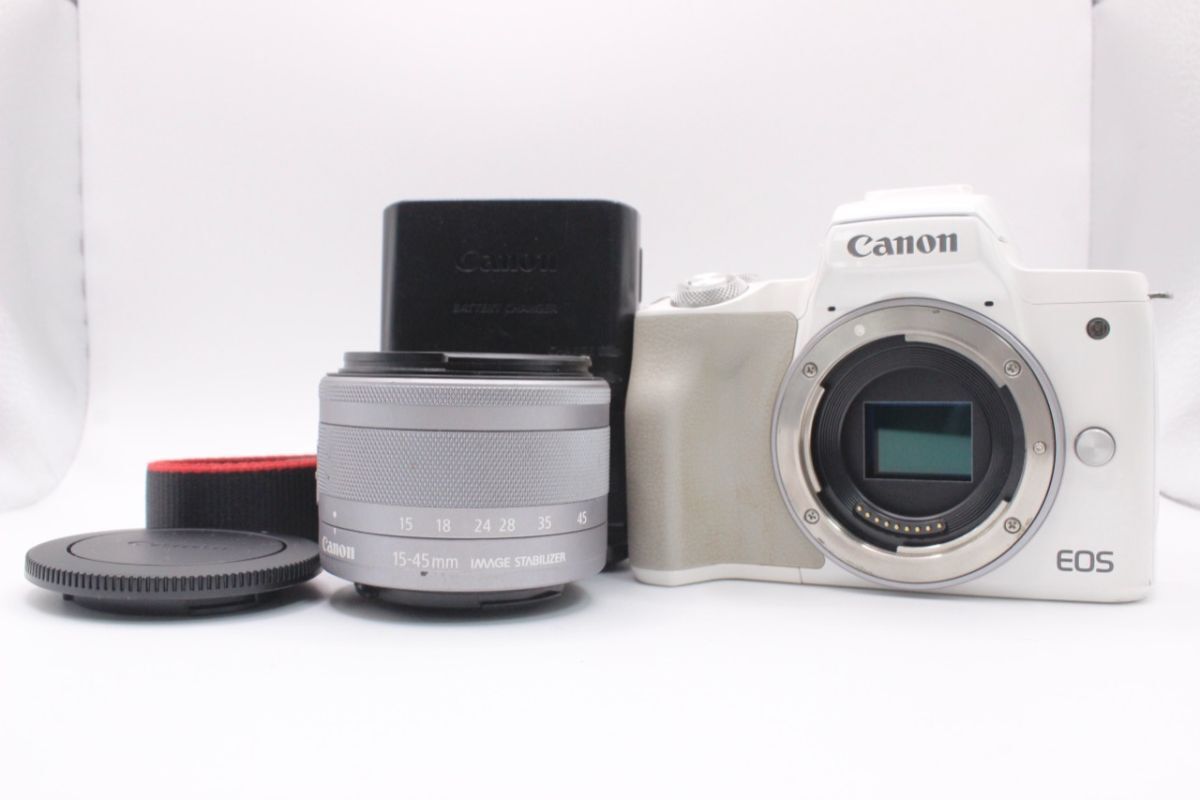 ★良品★ キャノン CANON EOS Kiss M / EF-M 15-45mm F3.5-6.3 IS STM #251@x RO4659拍卖