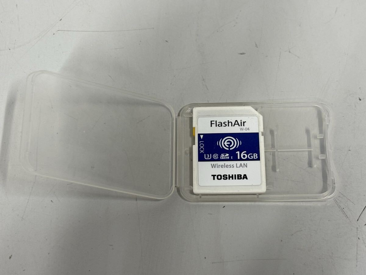 X2230)東芝 無線LAN SDカード Toshiba FlashAir W-04 16GB 初期化済 型号:W04016C拍卖