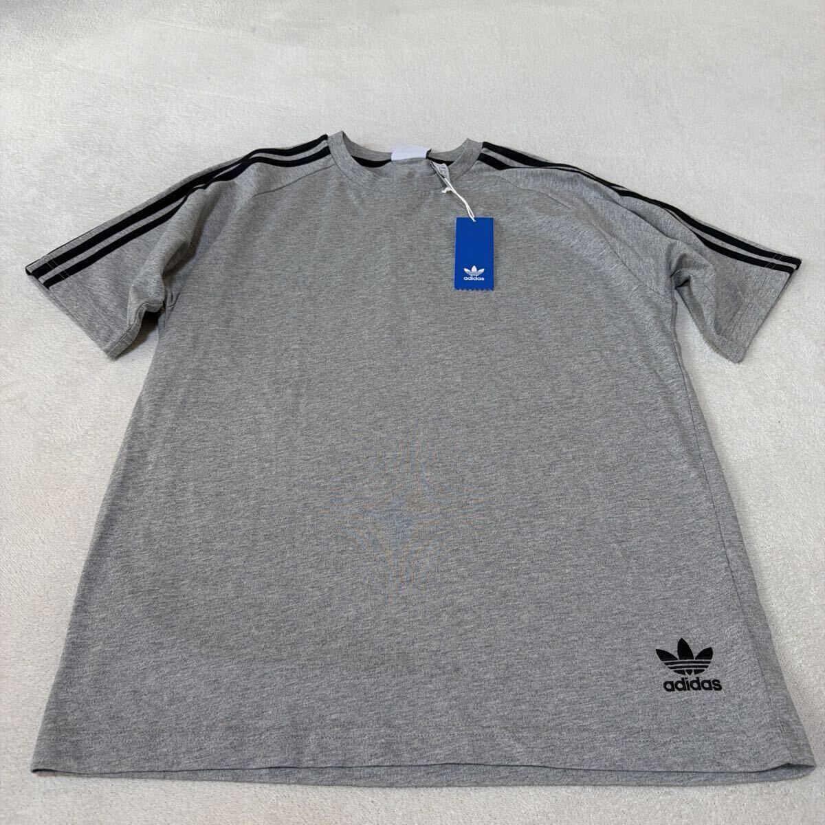 新品タグ付き adidas アディダス Tシャツ グレー 半袖 Lサイズ 拍卖