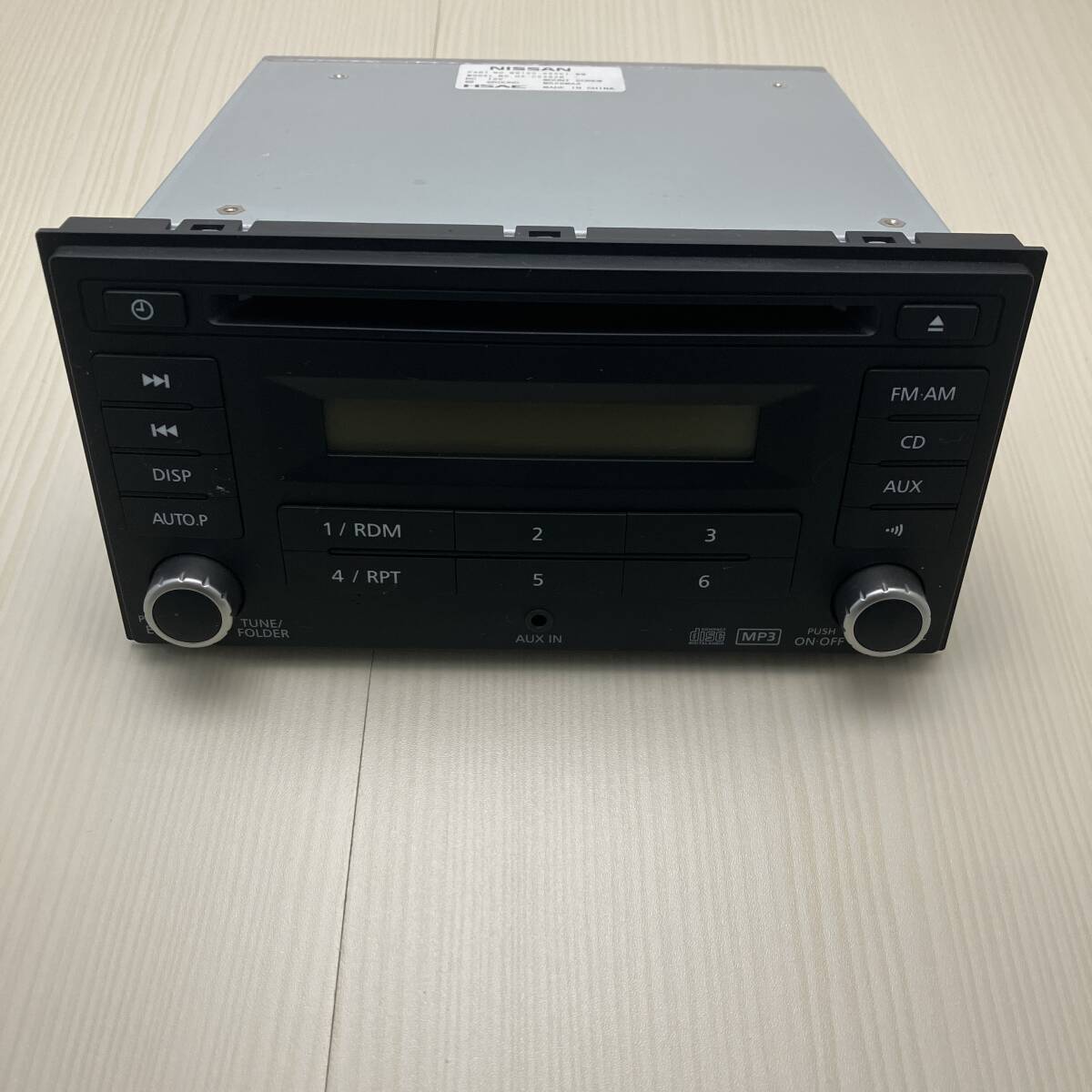 NISSAN 純正 オーディオ HS-C5482B 2DIN CD ラジオ 日産 ジャンク扱い拍卖
