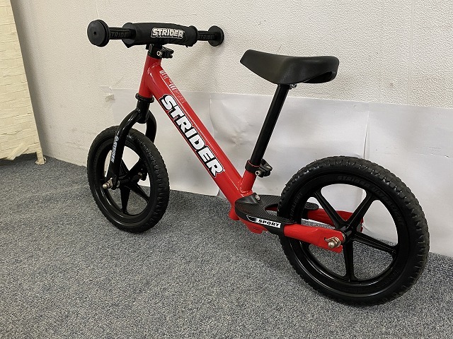 35963E5000)STRIDER 子供用自転車 キッズバイク レッド ストライダー拍卖