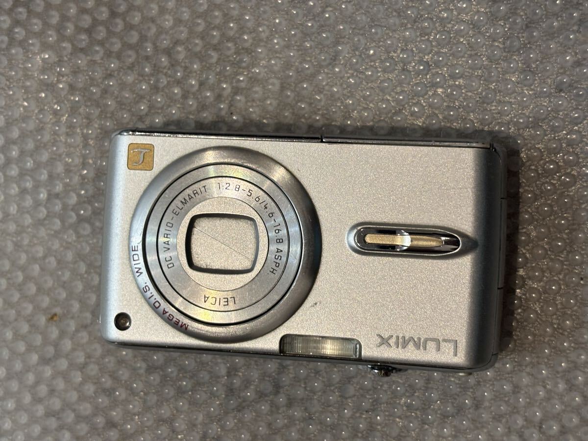 コンパクトデジタルカメラ Panasonic DMC-FX07 26040503拍卖