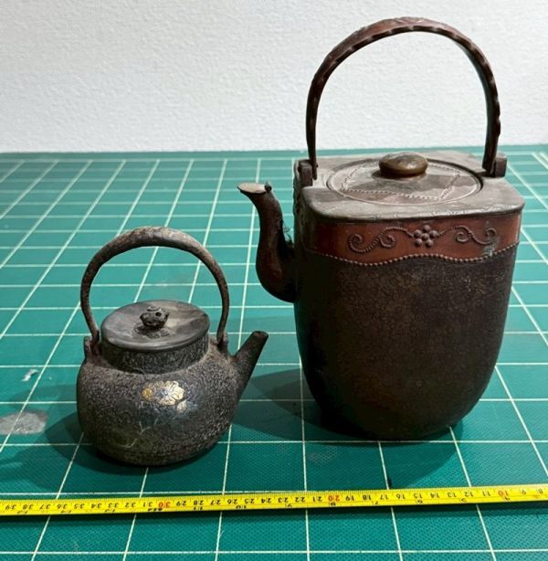 蔵整理品 小鉄瓶 銅瓶 まとめて 名前あり 茶道具 骨董品 R135拍卖