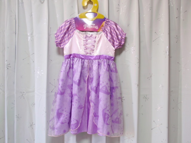 120cm◆ディズニープリンセス ラプンツェル なりきりドレス♪ 半袖ワンピース♪◆新品タグ付!拍卖