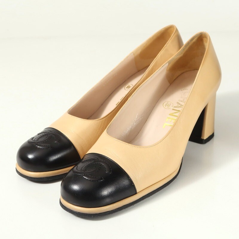 GT3371*フランス製 CHANEL シャネル Size 37 CC ココマーク レザーパンプス キャップトゥ 靴 クリーム/ブラック系拍卖