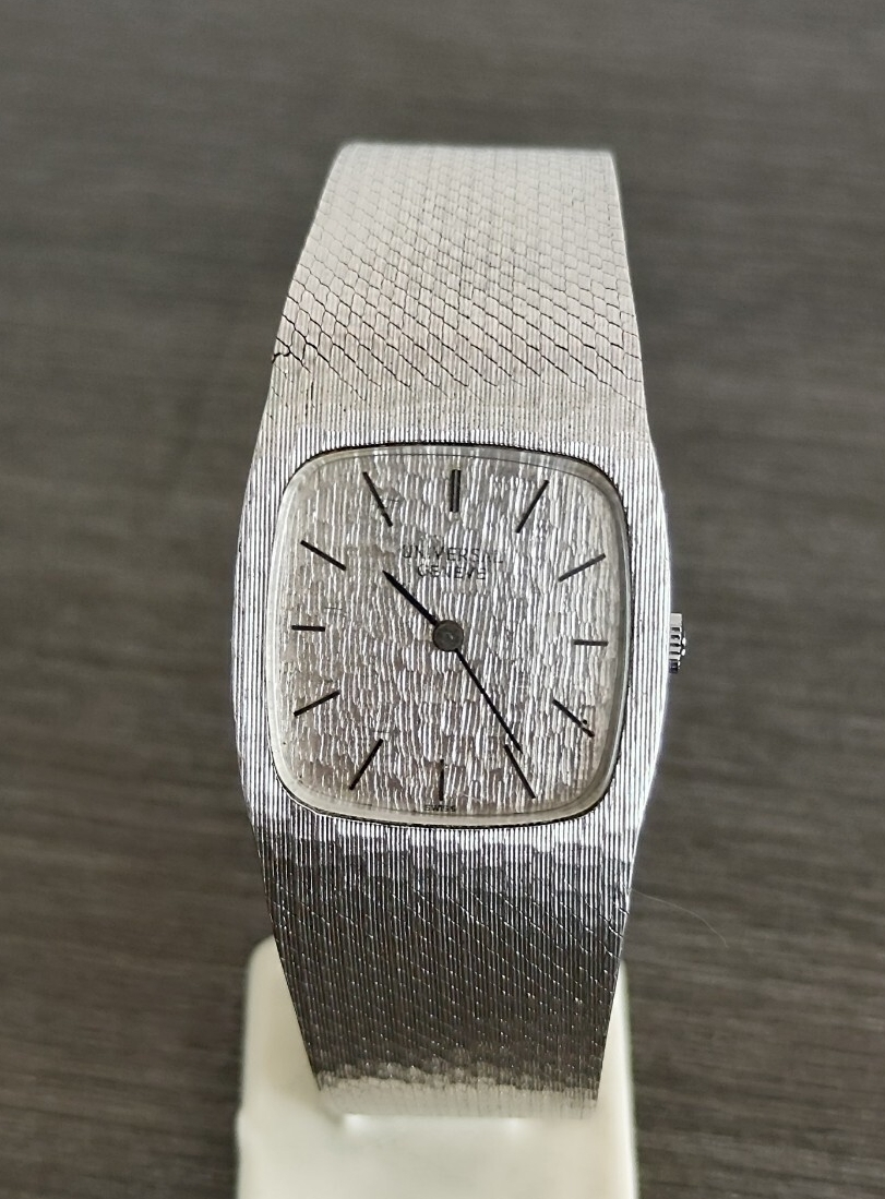 手巻き 稼働品 UNIVERSAL GENEVE メンズ腕時計 シルバー文字盤 オリジナルバンド 14k WG 刻印 総重量 60.91g 拍卖