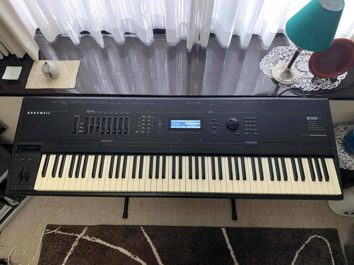 Kurzweil 「K2500X」 シンセサイザー/サウンドROM等オプション多数/外付けMOドライブ付き/カーツウェル拍卖